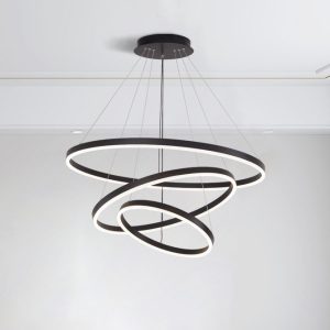 Lámpara colgante con aros negros entrelazados