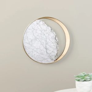 Aplique de pared de mármol con marco dorado
