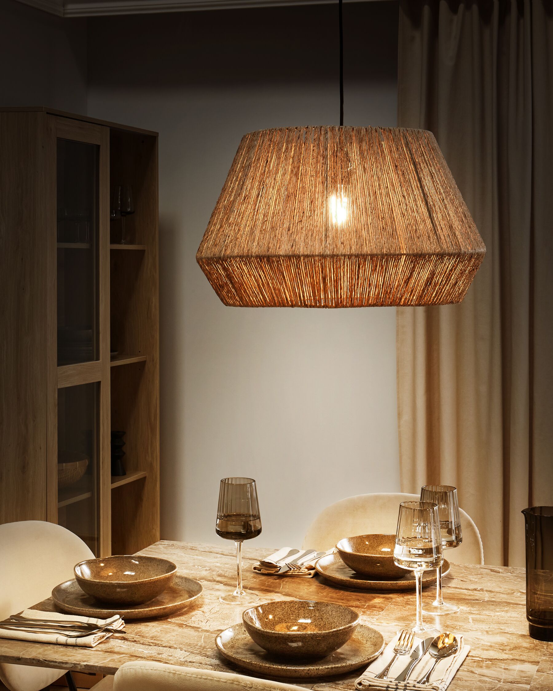 Lámpara colgante estilo boho chic  de fibras naturales